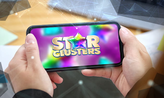 Der Star Clusters Slot auf einem Smartphone.