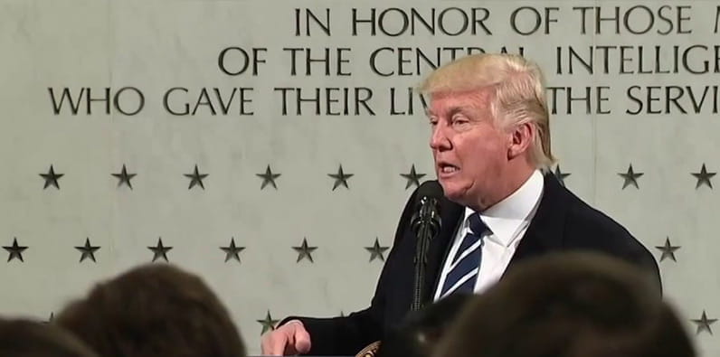 Donald Trump an der CIA Gedenkmauer