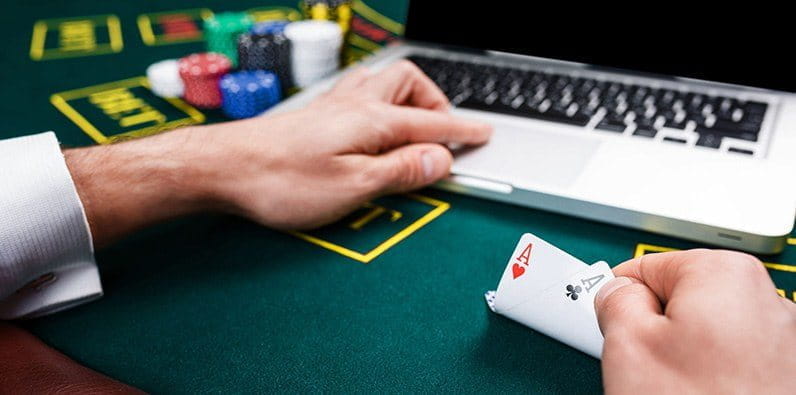 Analysten sind gut beim Online Poker.