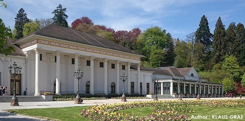 Das  Kurhaus von Baden-Baden in Deutschland