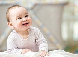 Die Wahrscheinlichkeit, dass ein Baby mit Zähnen geboren wird