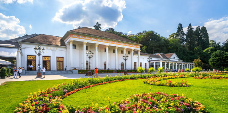 kurhaus baden baden frontfassade